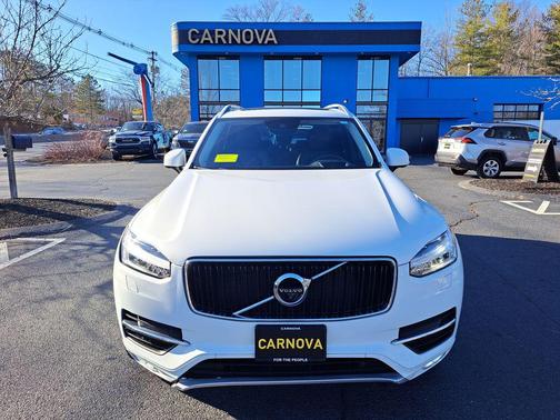 2019 Volvo XC90 T6 Momentum