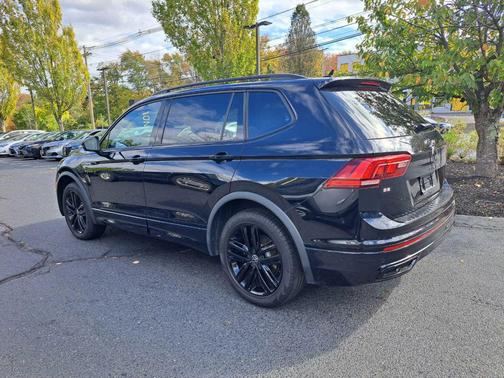 2022 Volkswagen Tiguan 2.0T SE R-Line Black 4MOTION