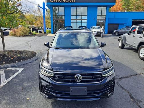 2022 Volkswagen Tiguan 2.0T SE R-Line Black 4MOTION