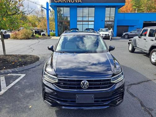 2022 Volkswagen Tiguan 2.0T SE R-Line Black 4MOTION