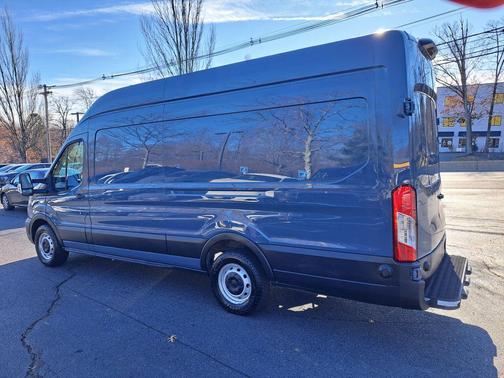 2021 Ford Transit-250 Base