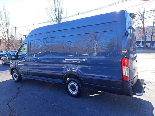 2021 Ford Transit-250 Base