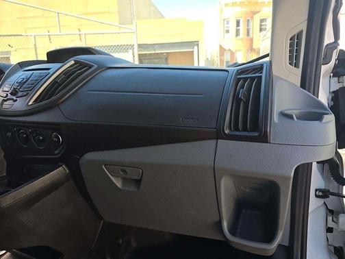 2018 Ford Transit-250 Base