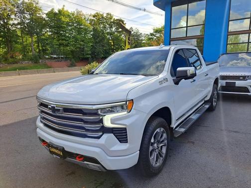 2022 Chevrolet Silverado 1500 High Country