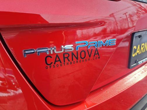 2022 Toyota Prius Prime XLE