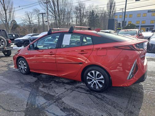 2022 Toyota Prius Prime XLE