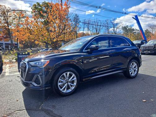 2022 Audi Q3 45 S line Premium