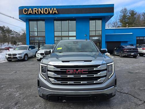 2023 GMC Sierra 1500 SLE