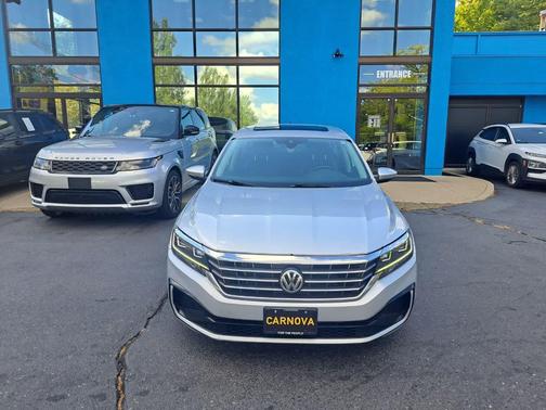 2020 Volkswagen Passat 2.0T R-Line