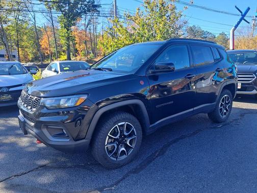 2024 Jeep Compass Trailhawk
