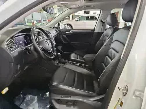 2019 Volkswagen Tiguan 2.0T SEL