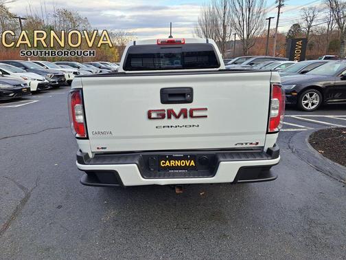2022 GMC Canyon AT4