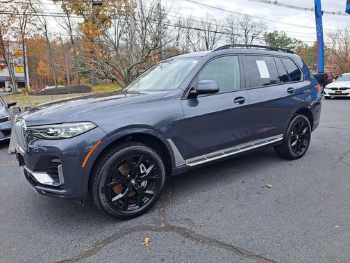 2022 BMW X7 xDrive40i