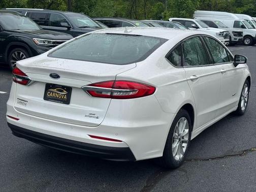 2019 Ford Fusion Hybrid SE