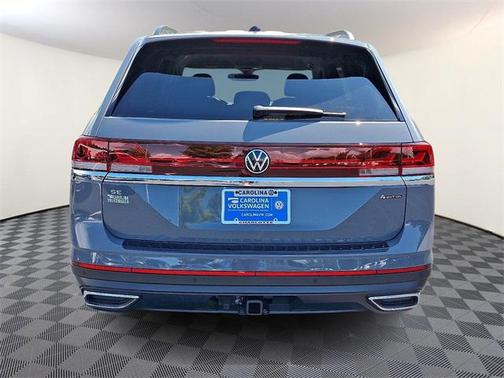 2025 Volkswagen Atlas 2.0T SE w/Technology 4MOTION