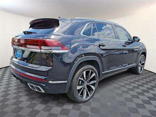 2025 Volkswagen Atlas Cross Sport 2.0T SEL Premium