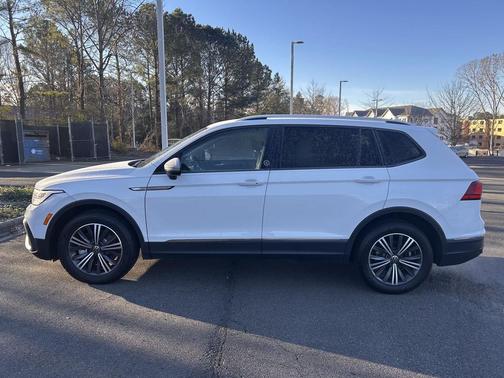 2024 Volkswagen Tiguan 2.0T Wolfsburg Edition