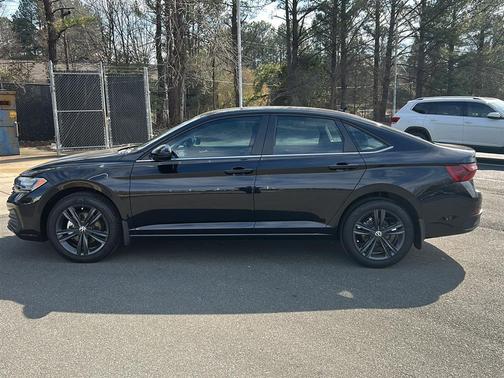 2023 Volkswagen Jetta 1.5T SE