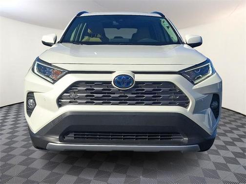 2021 Toyota RAV4 Hybrid SE