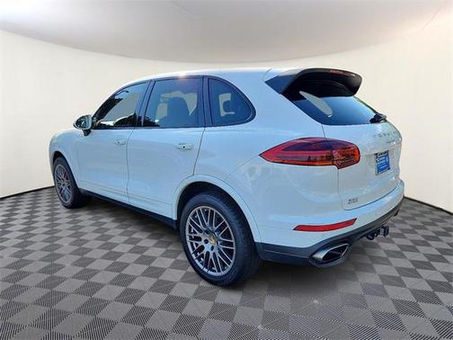 2018 Porsche Cayenne Platinum Edition