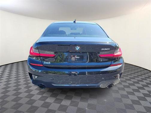 2022 BMW 330 330i