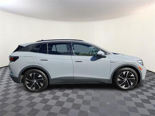 2022 Volkswagen ID.4 Pro