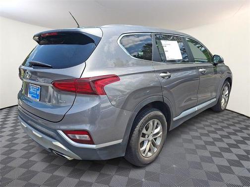 2019 Hyundai SANTA FE SE 2.4