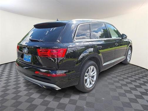 2019 Audi Q7 55 Premium