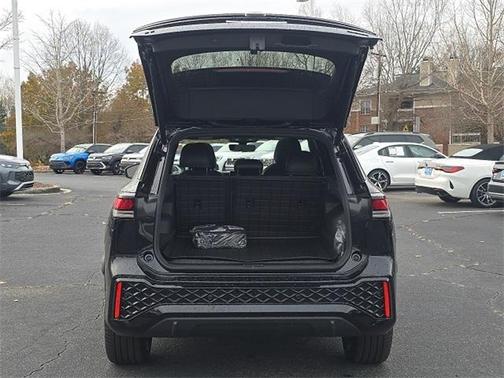 2026 Volkswagen Tiguan 2.0T SE R-Line Black 4MOTION