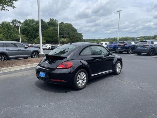 2019 Volkswagen Beetle 2.0T S