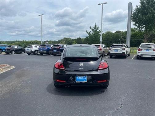 2019 Volkswagen Beetle 2.0T S
