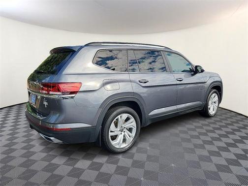 2023 Volkswagen Atlas 3.6L SE w/Technology