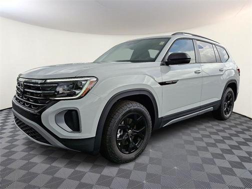 2025 Volkswagen Atlas 2.0T Peak Edition