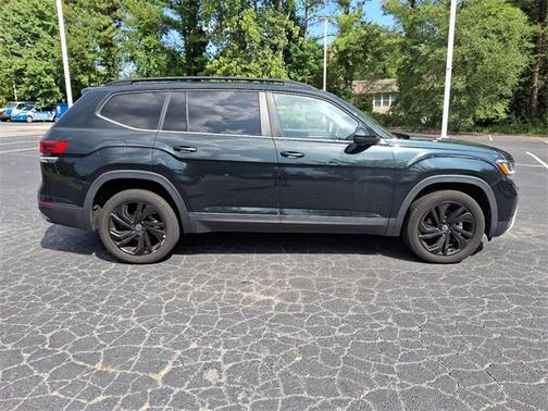 2021 Volkswagen Atlas 3.6L SE w/Technology