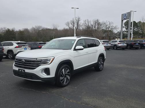 2025 Volkswagen Atlas 2.0T SE w/Technology 4MOTION