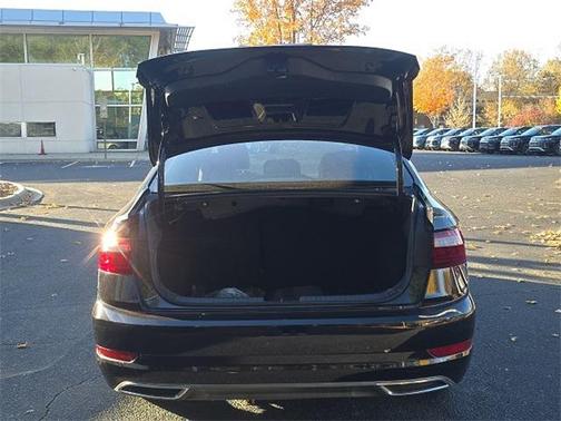 2021 Volkswagen Jetta 1.4T R-Line