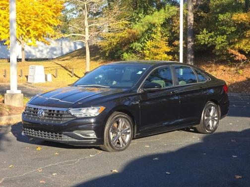 2021 Volkswagen Jetta 1.4T R-Line
