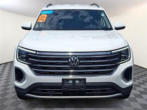 2024 Volkswagen Atlas 2.0T SE w/Technology 4MOTION