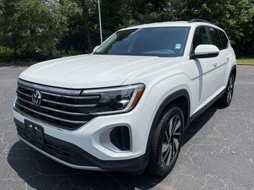 2024 Volkswagen Atlas 2.0T SE w/Technology 4MOTION