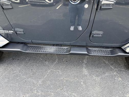 2017 Jeep Wrangler Unlimited Chief Edition 4x4