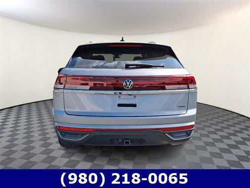 2024 Volkswagen Atlas Cross Sport 2.0T SE w/Technology 4MOTION