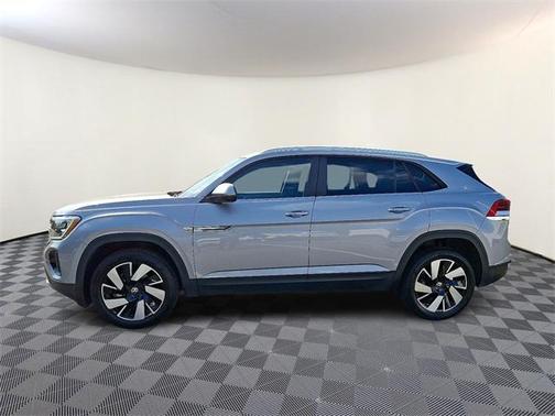 2024 Volkswagen Atlas Cross Sport 2.0T SE w/Technology 4MOTION
