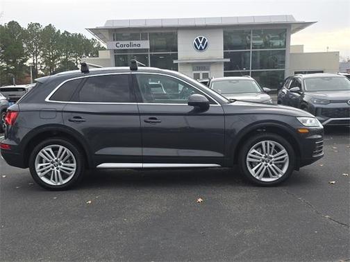 2020 Audi Q5 45 Premium Plus