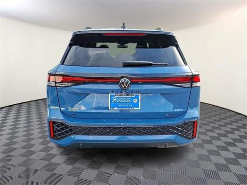 2025 Volkswagen Tiguan 2.0T SE R-Line Black 4MOTION