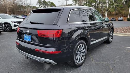 2019 Audi Q7 45 Premium Plus