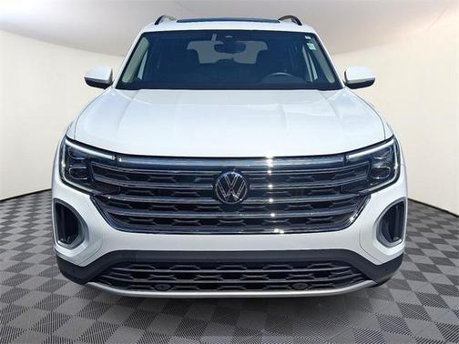 2024 Volkswagen Atlas 2.0T SE w/Technology 4MOTION