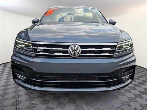 2020 Volkswagen Tiguan 2.0T SEL R-Line 4MOTION