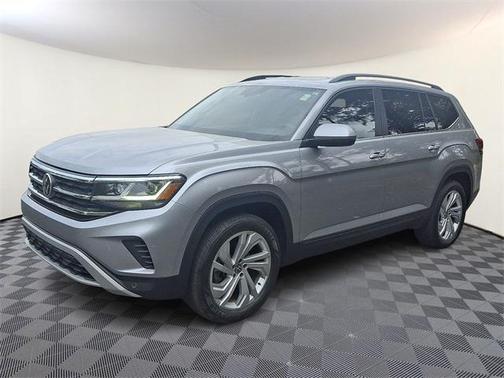 2022 Volkswagen Atlas 3.6L SE w/Technology
