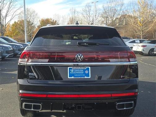 2026 Volkswagen Atlas Cross Sport 2.0T SEL Premium