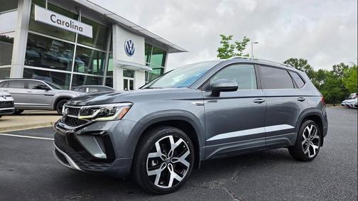 Platinum Gray Metallic 2022 Volkswagen Taos 1.5T SEL